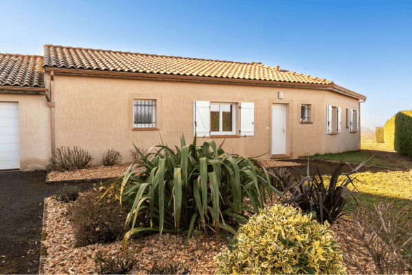 Maison de plain-pied 113,5 m² - Un terrain plat de 2 450 m² à Le Fraysse 81430 Maison de plain pied 1135 m² Un terrain plat de 2 450 m² a Le Fraysse 81430