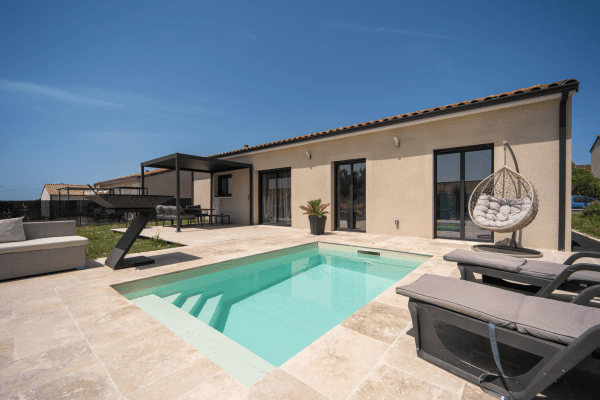 Maison de plain-pied construite en 2022, 90 m², 15 min d'Albi Maison de plain pied construite en 2022 90 m² 15 min dAlbi