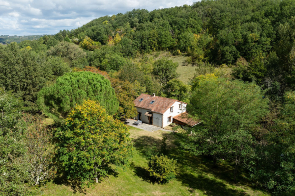 maison-de-campagne-pleine-de-caractère-elmir-gashi-immobilier-tarn maison de campagne pleine de caractere elmir gashi immobilier tarn
